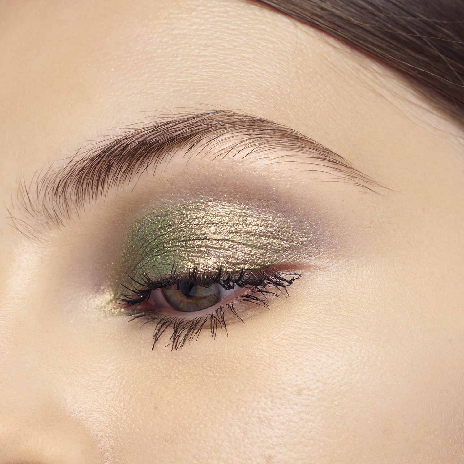CSE MULTICHROME (SOMBRAS DE OJOS LÍQUIDAS MULTICROMÁTICAS)